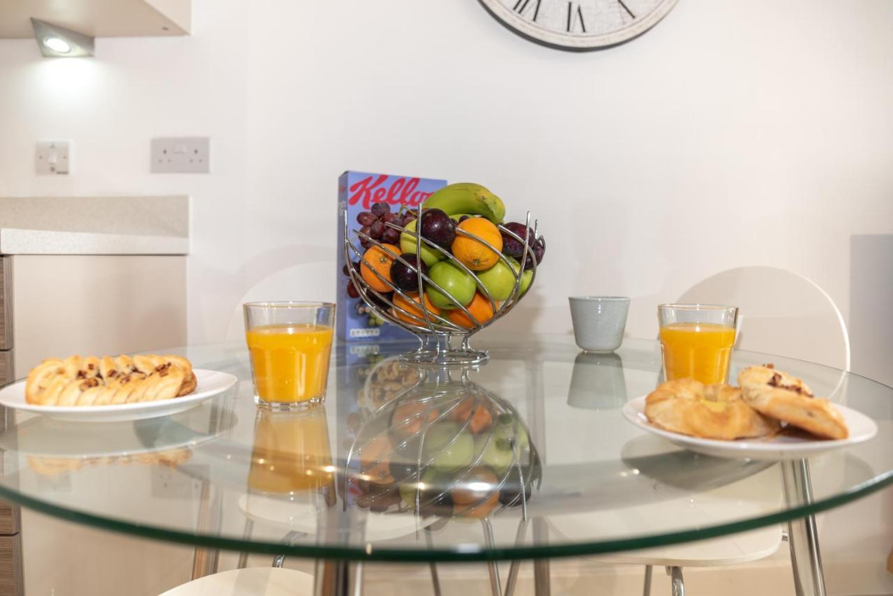 Spacious City Center Apartment By Smart Apartments Short Lets & Serviced Accommodation Apartment Southampton With Free Wifi Екстериор снимка