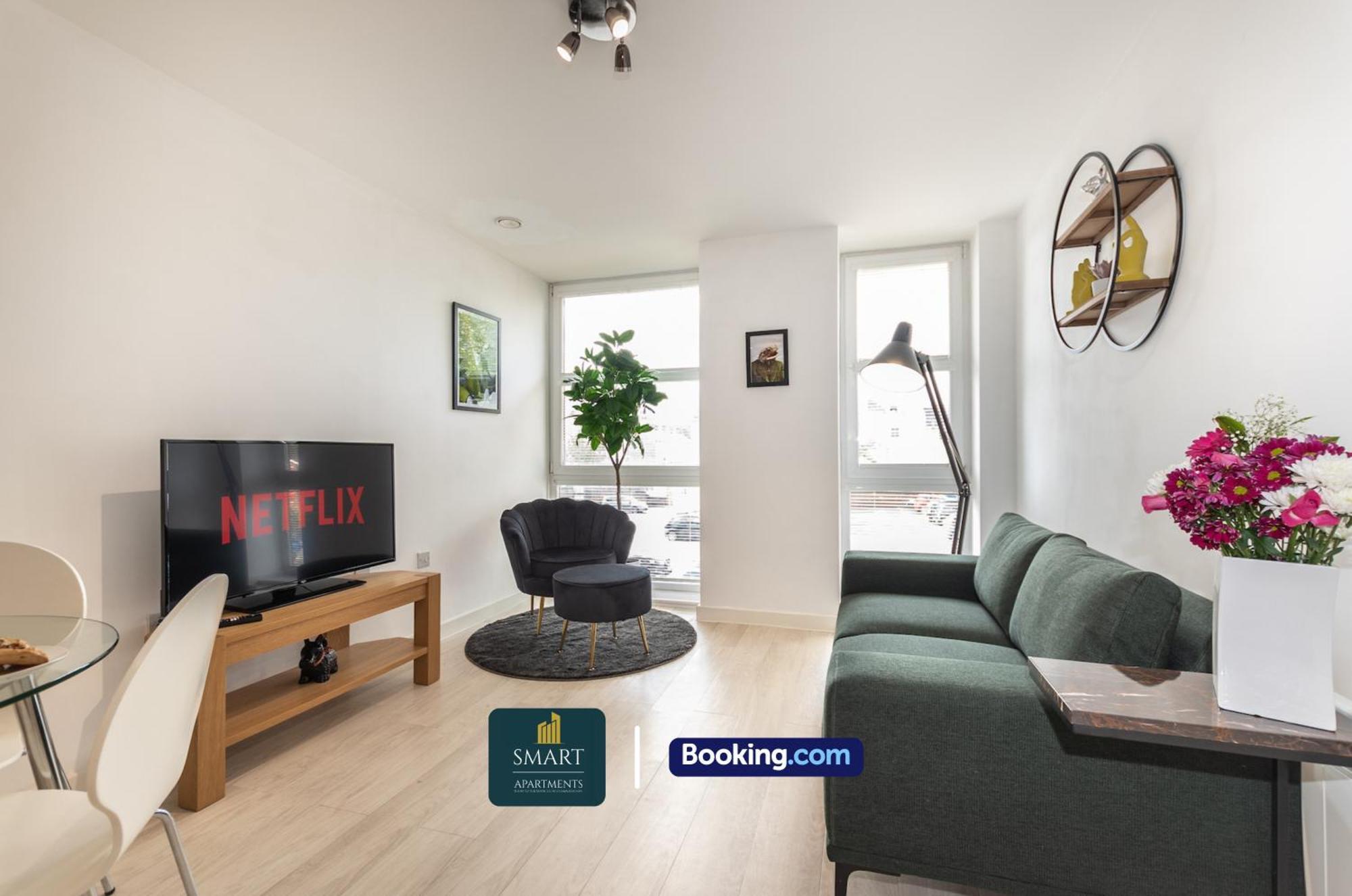 Spacious City Center Apartment By Smart Apartments Short Lets & Serviced Accommodation Apartment Southampton With Free Wifi Екстериор снимка