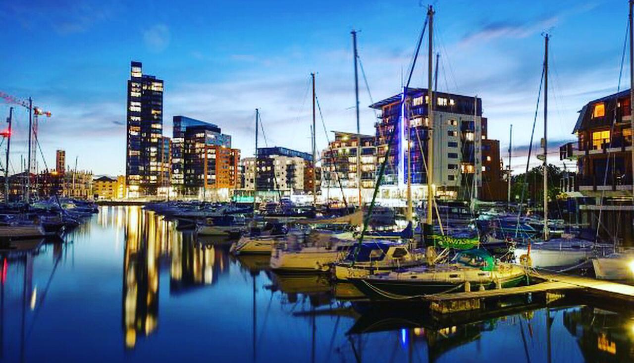 Spacious City Center Apartment By Smart Apartments Short Lets & Serviced Accommodation Apartment Southampton With Free Wifi Екстериор снимка